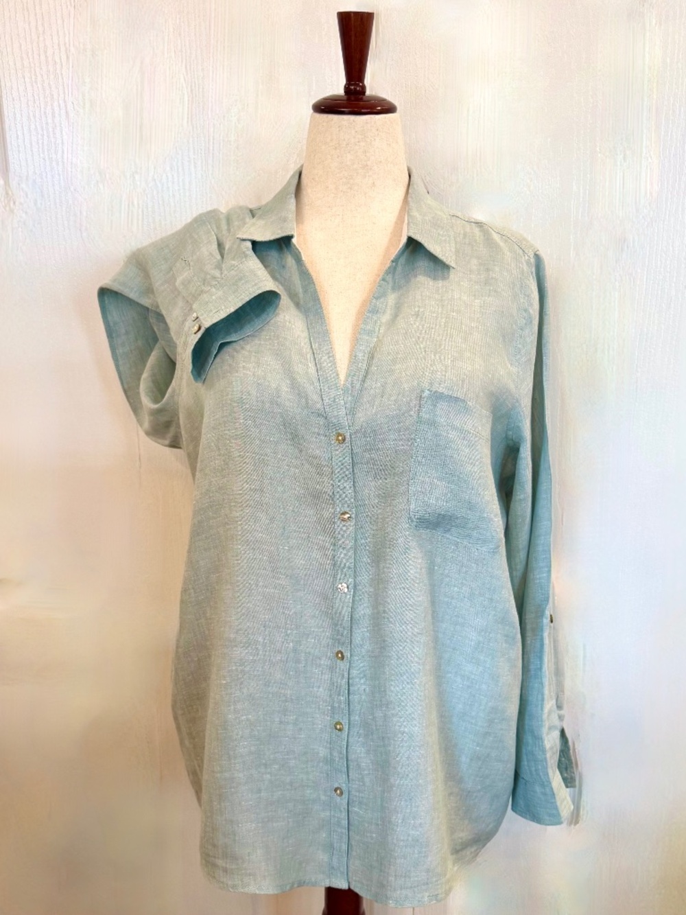 Woman's Sigrid Olsen 100% Linen Shirt, Button Up, Long Roll-Tab Sleeve, Size XL